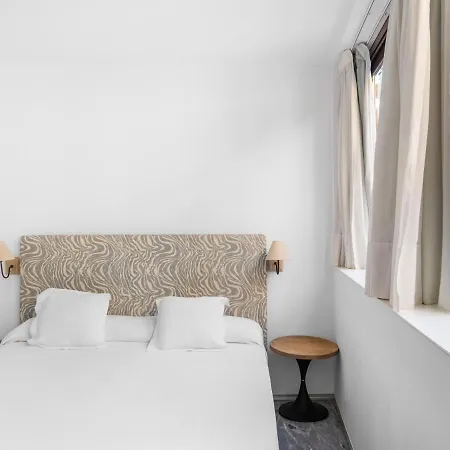 Numa Jondo Aparthotel