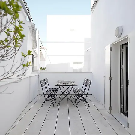 Numa Jondo Aparthotel